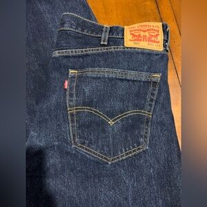 Levi's Dark Relaxed Jeans